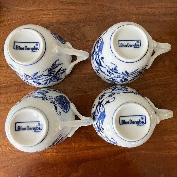 Set of 4 Blue Danube Tea Cups and Saucers Porcelain Onion Pattern Vintage Japan - Picture 7 of 9